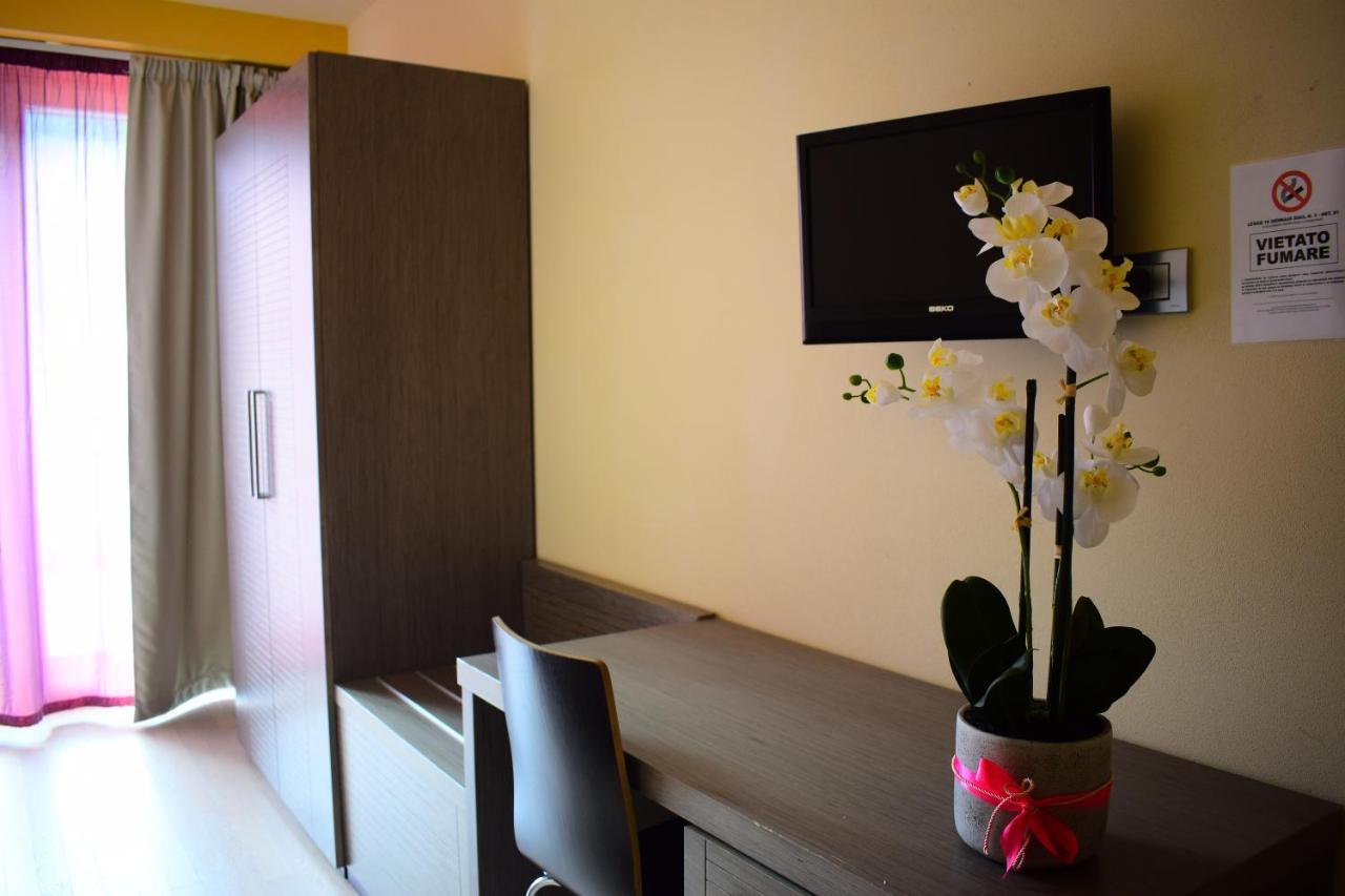 Hotel Kube Folgaria Buitenkant foto